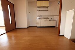 JR山陽本線 東福山駅 3.9kmの賃貸アパート 1階2DKのリビング/ダイニング