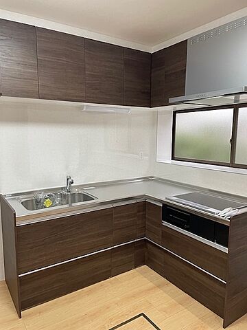 キッチン 倉吉市中江227番地18