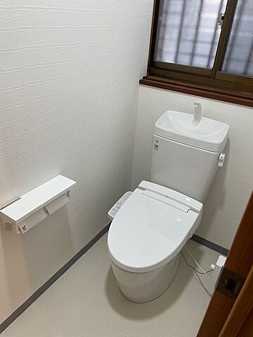 トイレ 倉吉市中江227番地18