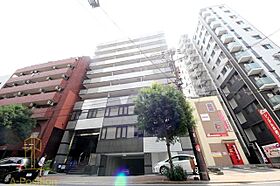 大阪府大阪市西区京町堀2丁目14-20（賃貸マンション1R・7階・21.90㎡） その1