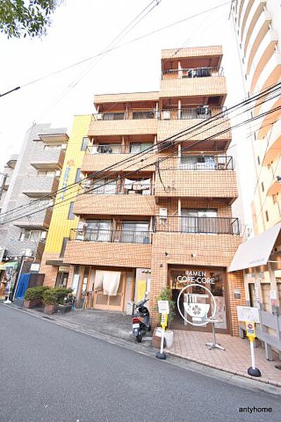 キャロル江坂 ｜大阪府吹田市江坂町1丁目(賃貸マンション1R・3階・24.30㎡)の写真 その1