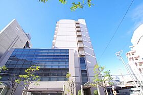 エトワール北梅田  ｜ 大阪府大阪市北区中津6丁目（賃貸マンション1K・10階・21.05㎡） その1