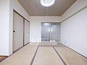 落ち着いた雰囲気の和室！！
