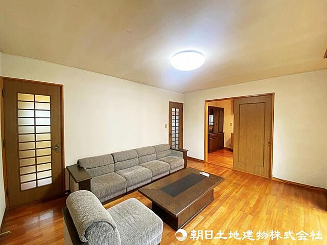 リビング/ダイニング 東村山市諏訪町1丁目