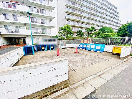 【ごみ置き場】清潔感があり、いつも整理整頓されています。