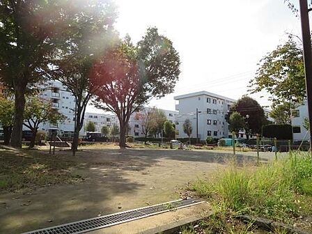 富士見台4号公園 280m