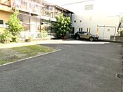 敷地内駐車場を完備です。