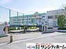 周辺：さいたま市立向小学校 徒歩7分。 520m