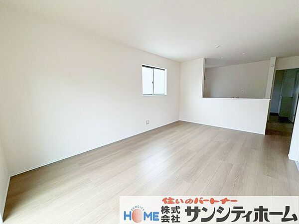 リビング/ダイニングを拡大表示
