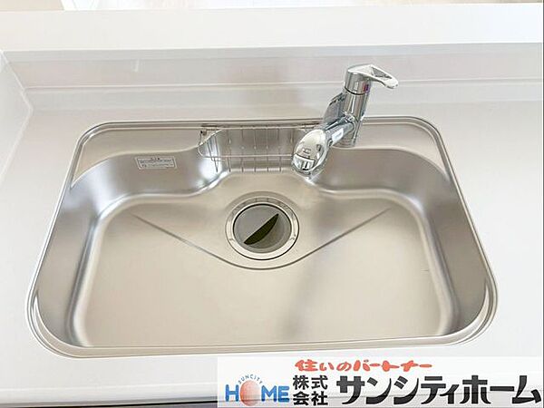 キッチンを拡大表示