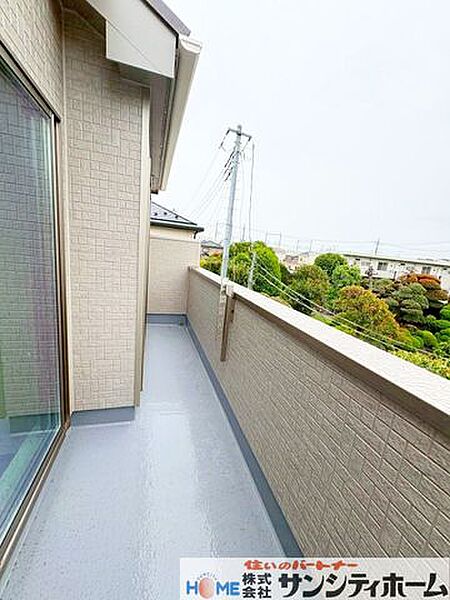 バルコニーを拡大表示