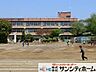 周辺：蓮田市立蓮田南小学校 徒歩17分。 1350m