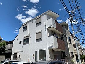 南蒲田一丁目戸建 1 ｜ 東京都大田区南蒲田１丁目（賃貸一戸建3LDK・3階・94.44㎡） その1