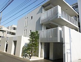 ユニテ・ド・ブラン 208 ｜ 東京都大田区石川町２丁目（賃貸マンション1K・2階・30.45㎡） その1