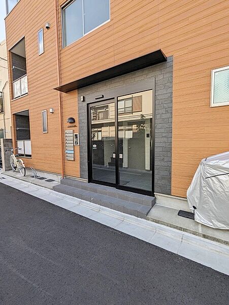 建物エントランス