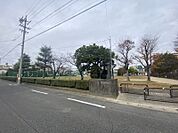 駅前公園まで　453m　徒歩約6分