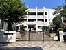 周辺：供米田中学校まで　1100m　徒歩約14分●【校訓】自律・協力・礼節　すべての生徒が学びに参加し夢中になる授業を目標にしているそうです。室内外の部活動があるそうです。