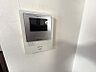設備：来客の顔が分かるモニターインターホンつき！
