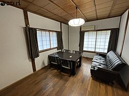 居間