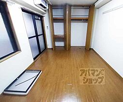 αＰＲＩＺＥVI 202 2階1Kのリビング/ダイニング