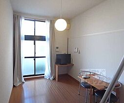 京都市営烏丸線 北大路駅 徒歩26分の賃貸アパート 2階1Kのリビング/ダイニング