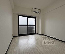 京都市営烏丸線 今出川駅 徒歩7分の賃貸マンション 8階1Kのリビング/ダイニング