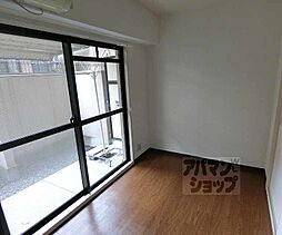 阪急京都本線 大宮駅 徒歩8分の賃貸マンション 1階1Kのリビング/ダイニング