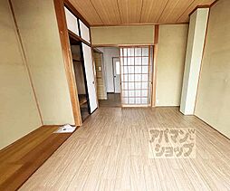 居間