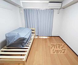 ジョバニフォーリエ 101 1階1Kのリビング/ダイニング