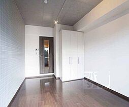 京都地下鉄東西線 二条城前駅 徒歩10分の賃貸マンション 2階1Kのリビング/ダイニング