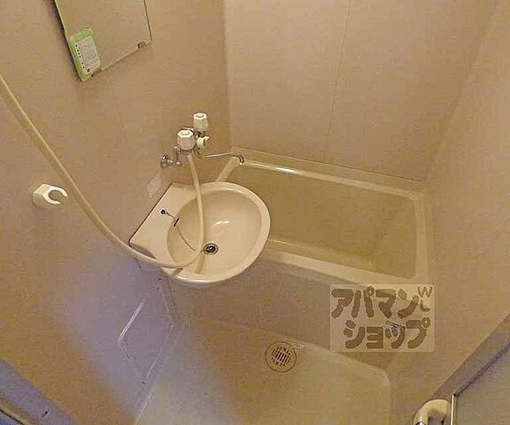浴室