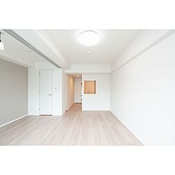 市谷台町坂フロント 0704 7階1LDKのリビング/ダイニング