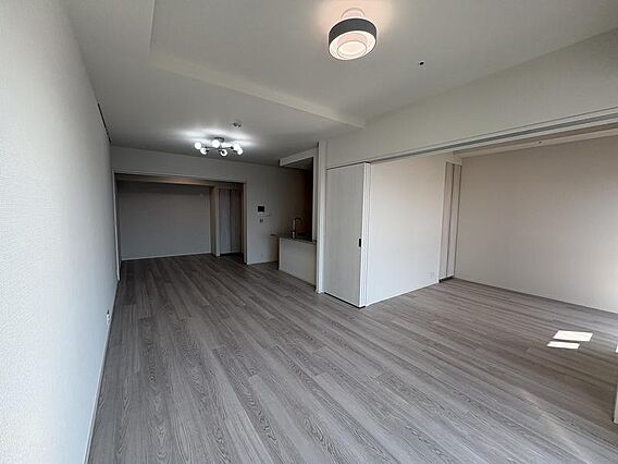 リビング/ダイ...