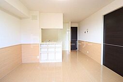 ロイヤルソフィア 3階2LDKのリビング/ダイニング