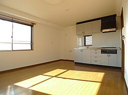 オークレア 2階2LDKのリビング/ダイニング