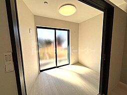 メゾンYUHIRI 3階1Kのリビング/ダイニング