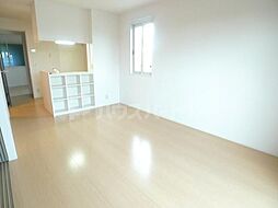 ボナール幸房 1階2LDKのリビング/ダイニング