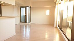 ガーディアンケンズ 401 4階2LDKのリビング/ダイニング