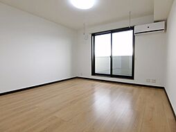 エミネンス清原台 3階ワンルームのリビング/ダイニング