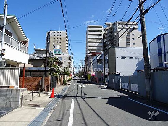 敷地北側の前面...