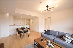 パームズコート茨木パークホームズ 4LDKのリビング/ダイニング
