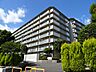 外観：サニーハウス茨木の外観（南東側から）複数駅利用可能の好立地！東海道本線「JR総持寺駅」、阪急京都線「総持寺駅」徒歩16分！