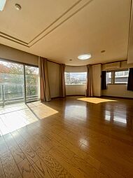 グランコート上之園 201 3LDKのリビング/ダイニング