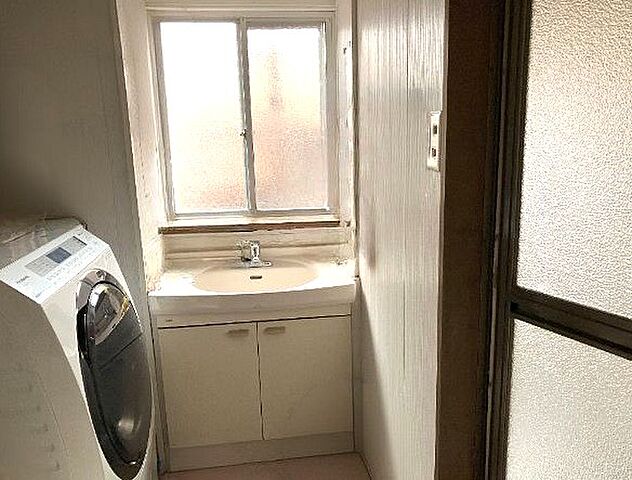 洗面 岩国市錦見1丁目3-60