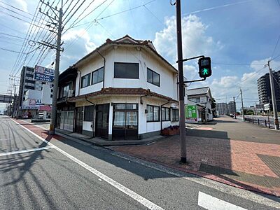 外観：戸畑中央小学校　飛幡中学校エリアです。