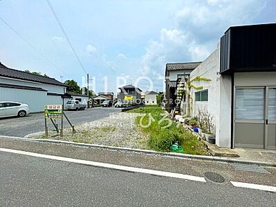 外観:建築条件がないのでお好きなメーカーで建築いただけますよ 外観:建築条件がないのでお好きなメーカーで建築いただけますよ
