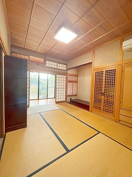 寝室