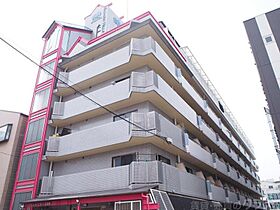 ビバリーヒルズ玉出西  ｜ 大阪府大阪市西成区南津守7丁目（賃貸マンション1K・1階・20.00㎡） その1