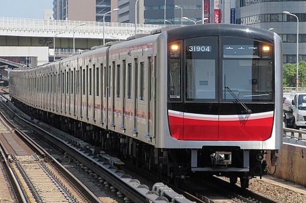 画像21:【駅】御堂筋線江坂駅まで1322ｍ