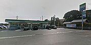 ファミリーマート 小倉津田バイパス店（549m）
